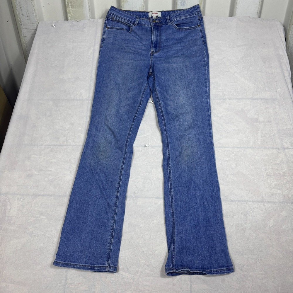 Wrangler Womens Bootcut Leg Jeans Blue Denim Whisker Zipper Fly‎ Size 12/32